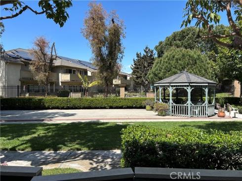 18232 Parkview 103 Lane, Huntington Beach, CA