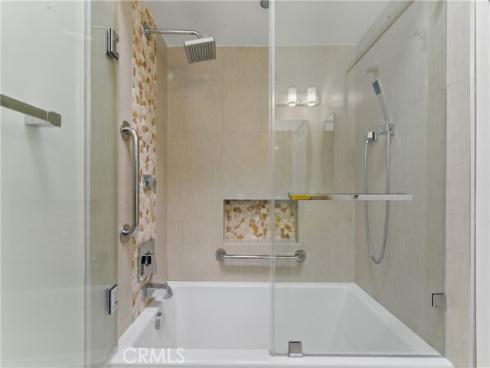 8292 Manifesto Circle, Huntington Beach, CA