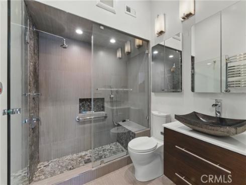 8292 Manifesto Circle, Huntington Beach, CA