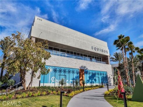 1400 Pacific Coast 305 , Huntington Beach, CA