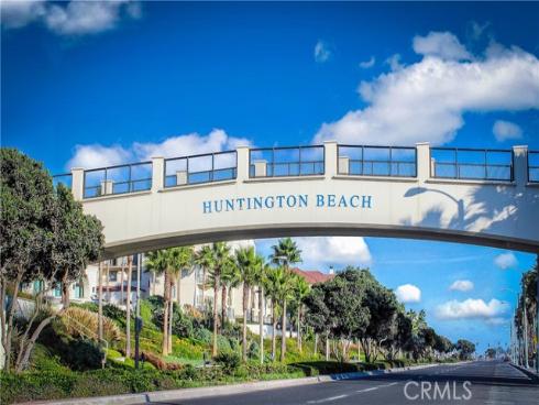 1400 Pacific Coast 305 , Huntington Beach, CA