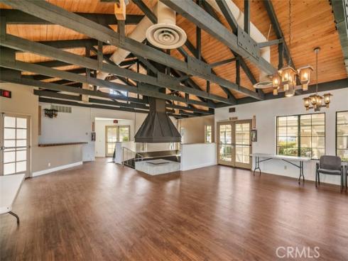 19132 Shoreline 6 Lane, Huntington Beach, CA