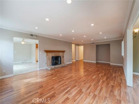 7041 Heil Avenue, Huntington Beach, CA