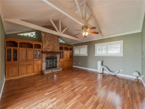 7041 Heil Avenue, Huntington Beach, CA