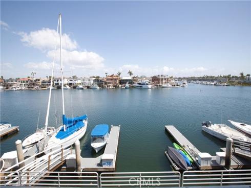 17114 Bluewater 141 Lane, Huntington Beach, CA