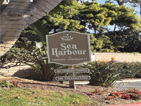 17114 Bluewater 141 Lane, Huntington Beach, CA