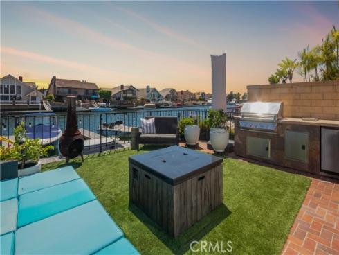 16133 Saint Croix Circle, Huntington Beach, CA