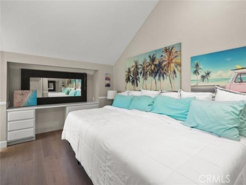 16133 Saint Croix Circle, Huntington Beach, CA