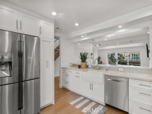 16133 Saint Croix Circle, Huntington Beach, CA