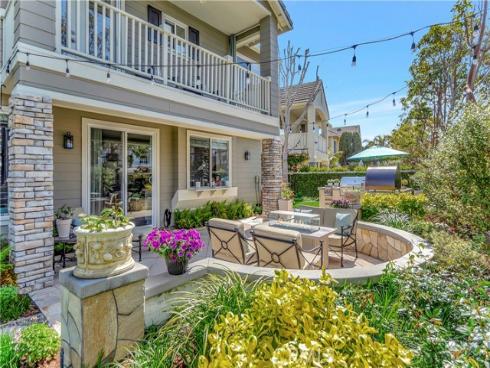 6288 Sunnyside Circle, Huntington Beach, CA