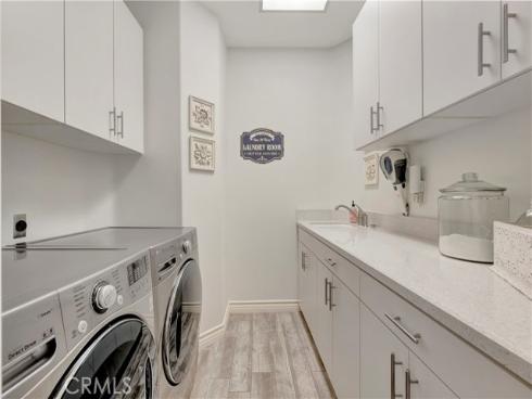 6288 Sunnyside Circle, Huntington Beach, CA