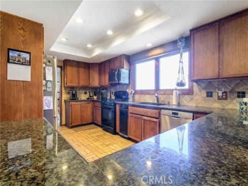 7191 Slater Avenue, Huntington Beach, CA