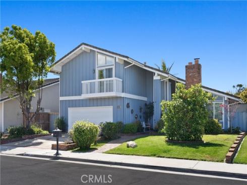8582 Salt Lake Drive , Huntington Beach, CA