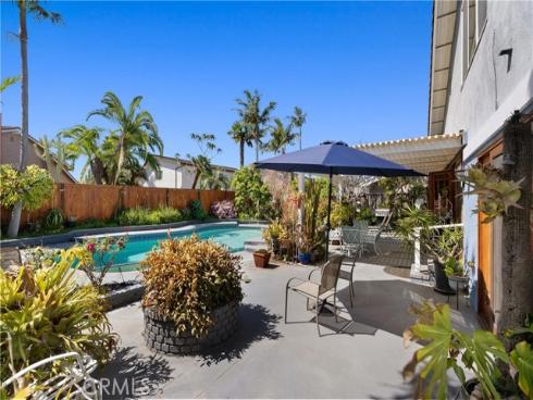 8582 Salt Lake Drive , Huntington Beach, CA