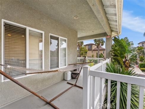 8381 Lomond Drive, Huntington Beach, CA