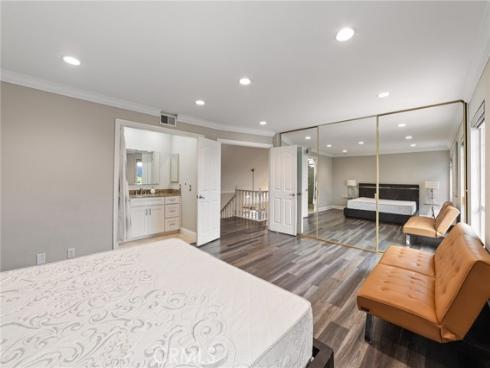 9961 Kings Canyon Drive, Huntington Beach, CA