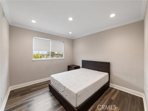 9961 Kings Canyon Drive, Huntington Beach, CA