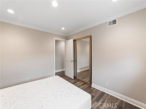 9961 Kings Canyon Drive, Huntington Beach, CA