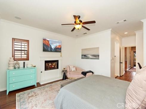 1016 Delaware Street , Huntington Beach, CA