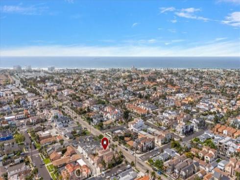 1016 Delaware Street , Huntington Beach, CA