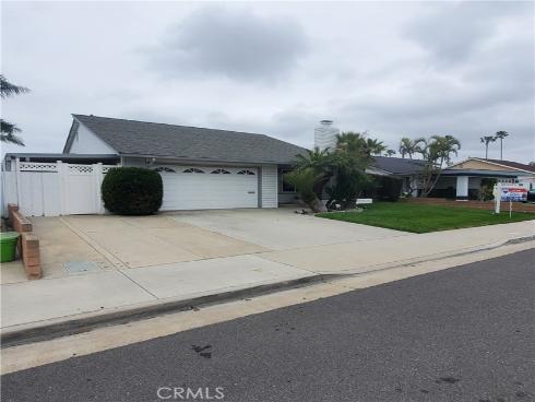 16791 Leafwood Circle, Huntington Beach, CA