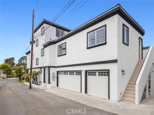 714 Alabama Street, Huntington Beach, CA