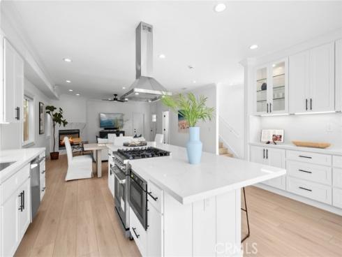 714 Alabama Street, Huntington Beach, CA