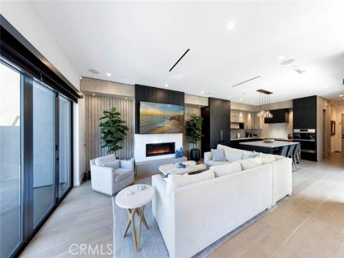 506 7th Street, Huntington Beach, CA