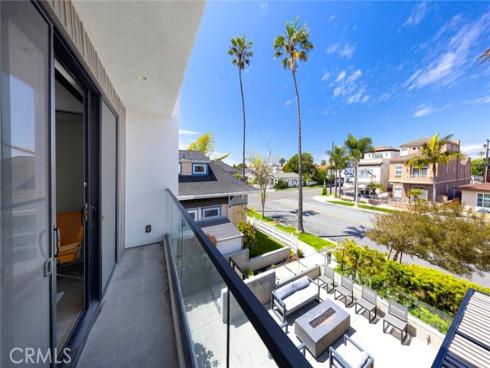 506 7th Street, Huntington Beach, CA
