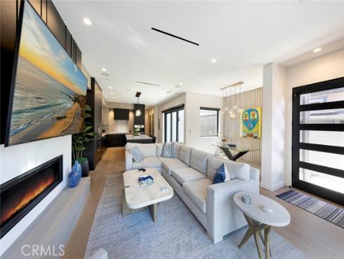 506 7th Street, Huntington Beach, CA