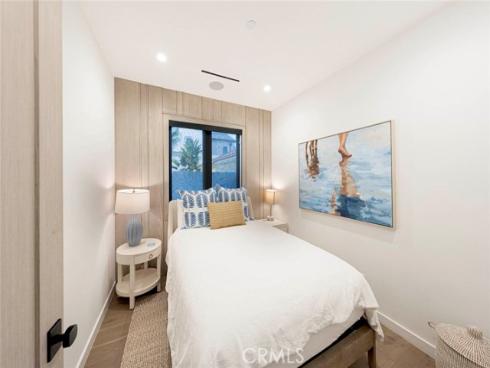 506 7th Street, Huntington Beach, CA