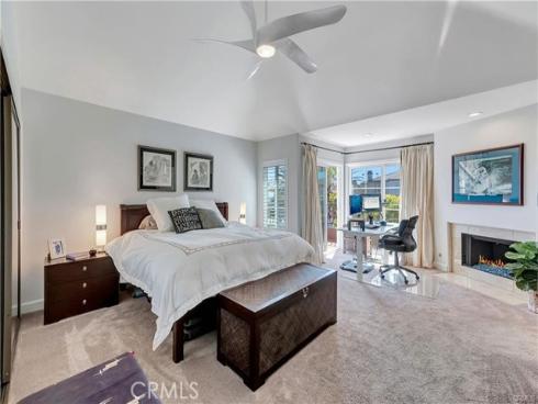 19361 Maidstone Lane, Huntington Beach, CA