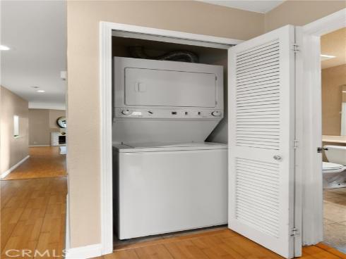 8161 Cape Hope CI104 Circle, Huntington Beach, CA