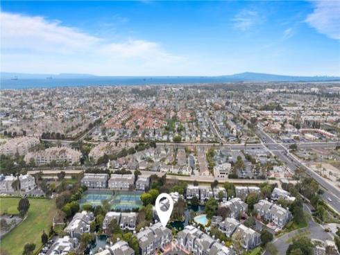 8161 Cape Hope CI104 Circle, Huntington Beach, CA