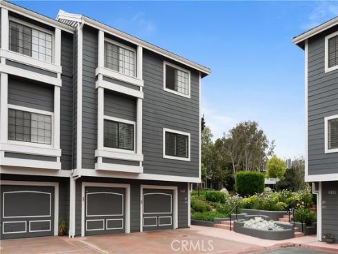 8161 Cape Hope CI104 Circle, Huntington Beach, CA