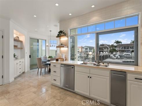 16201 Santa Barbara Lane, Huntington Beach, CA