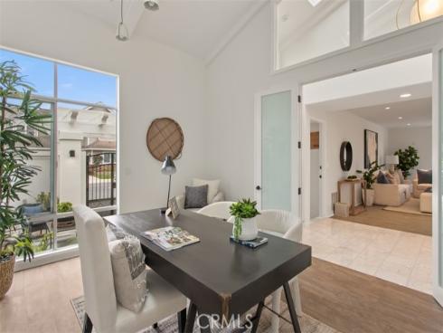 16201 Santa Barbara Lane, Huntington Beach, CA