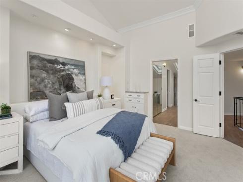 16201 Santa Barbara Lane, Huntington Beach, CA