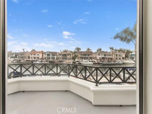 16201 Santa Barbara Lane, Huntington Beach, CA