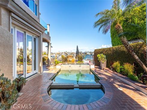 17022 Marina Bay Drive, Huntington Beach, CA