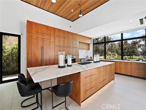 6691 Country Circle, Huntington Beach, CA