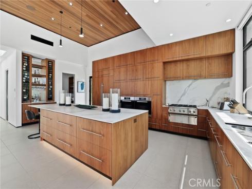 6691 Country Circle, Huntington Beach, CA