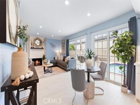 16001 Ballantine Lane, Huntington Beach, CA