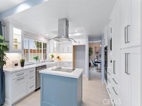 16001 Ballantine Lane, Huntington Beach, CA