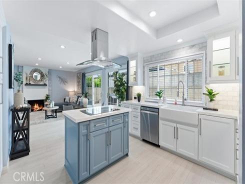 16001 Ballantine Lane, Huntington Beach, CA