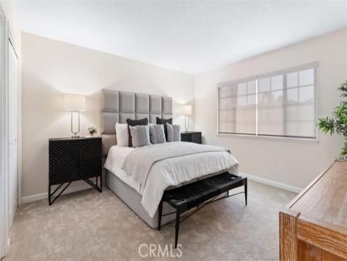 16001 Ballantine Lane, Huntington Beach, CA