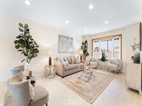 16001 Ballantine Lane, Huntington Beach, CA