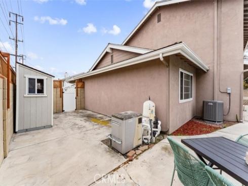 16001 Ballantine Lane, Huntington Beach, CA