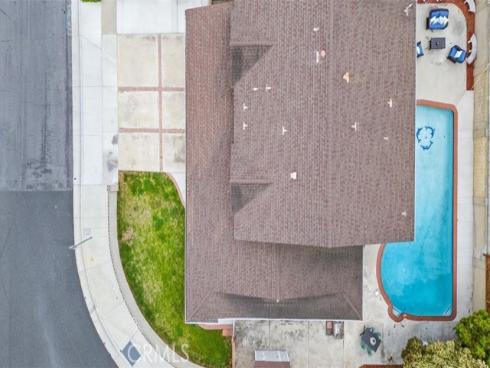 16001 Ballantine Lane, Huntington Beach, CA