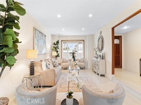 16001 Ballantine Lane, Huntington Beach, CA